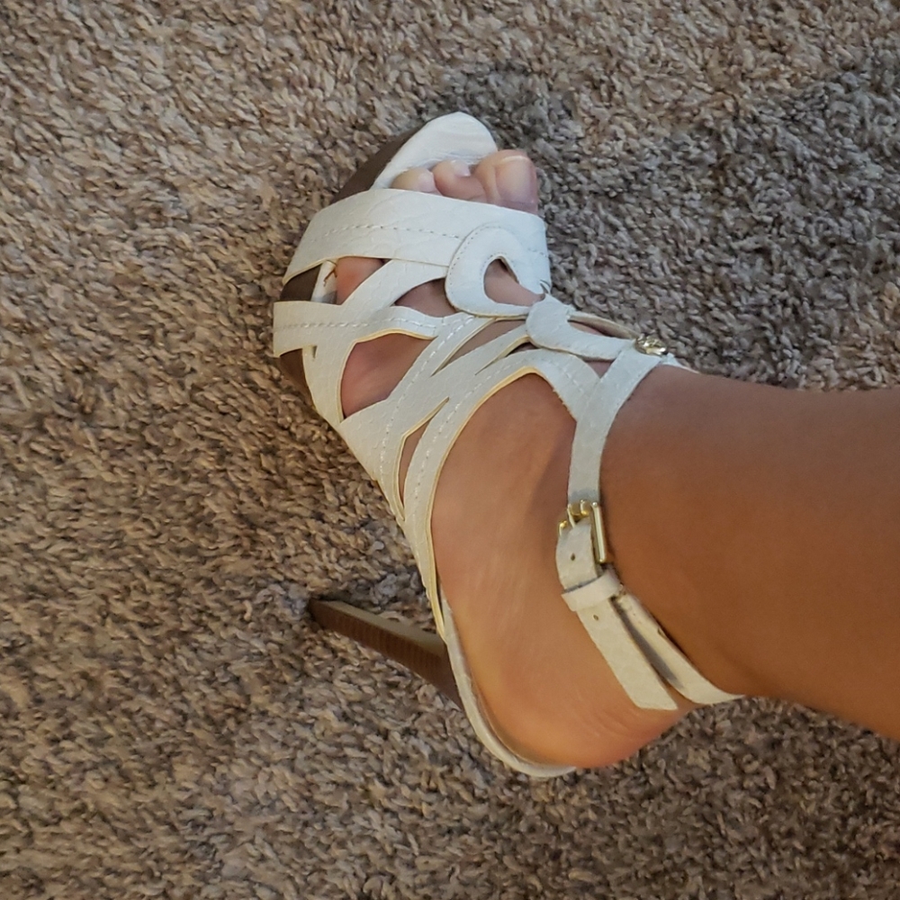 High heels - Picture 6 of 8